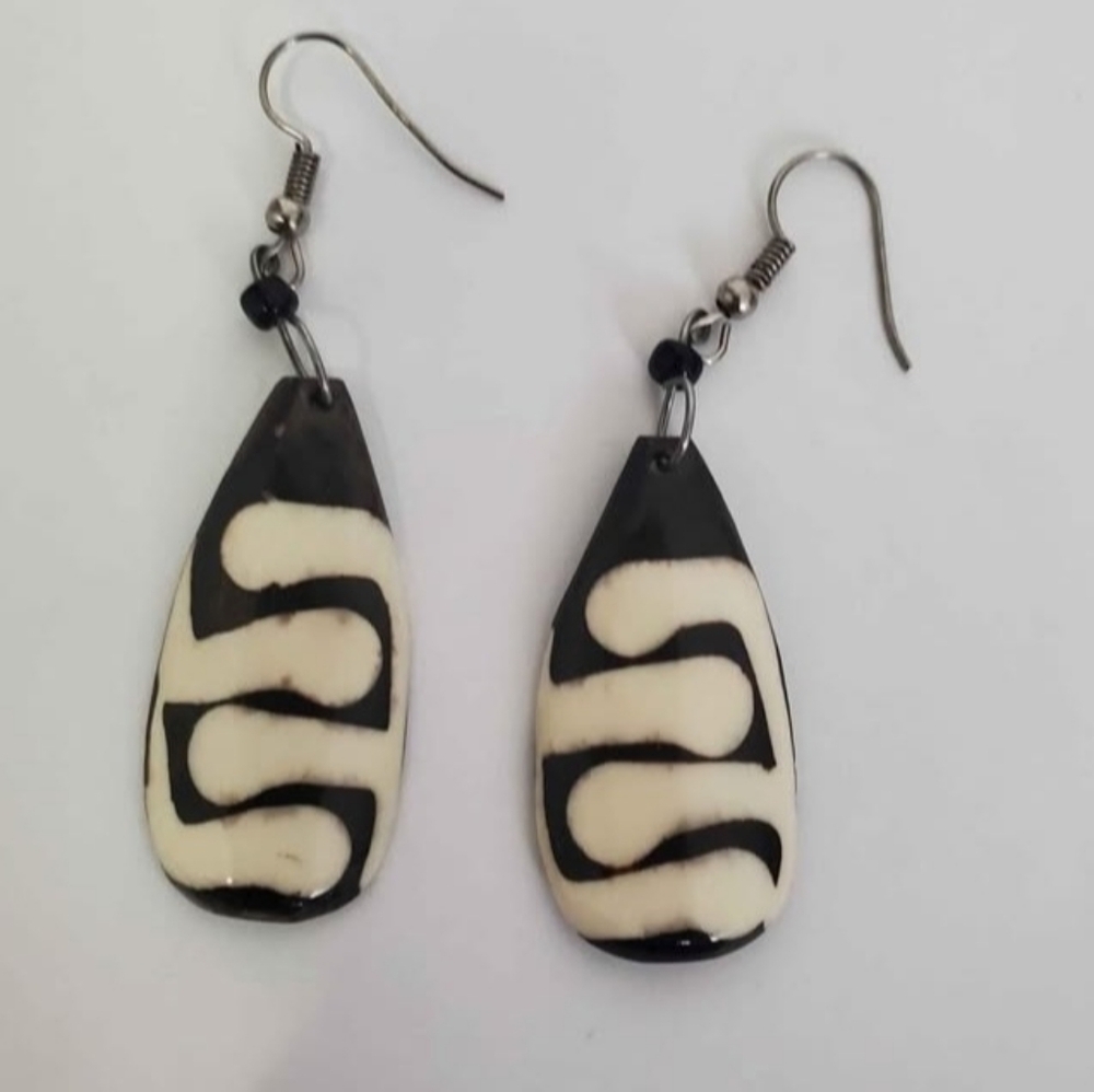 Ugandan Black and White Abstract Horn Earrings